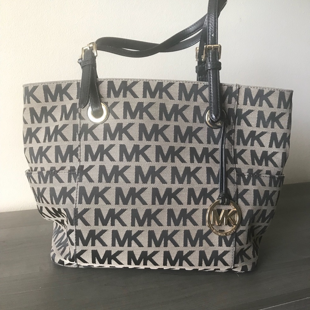 Michael Kors bag